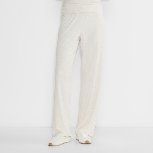 Aritzia LUXE LOUNGE TOMORROW PANT - Picture 1 of 5
